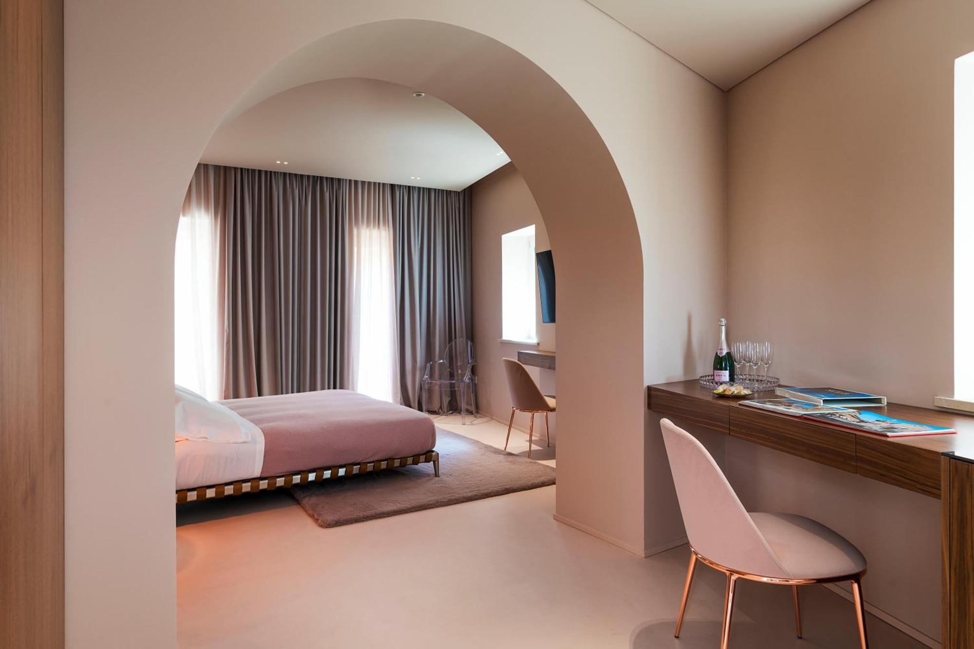 Taormina Infinity Suites Exterior photo