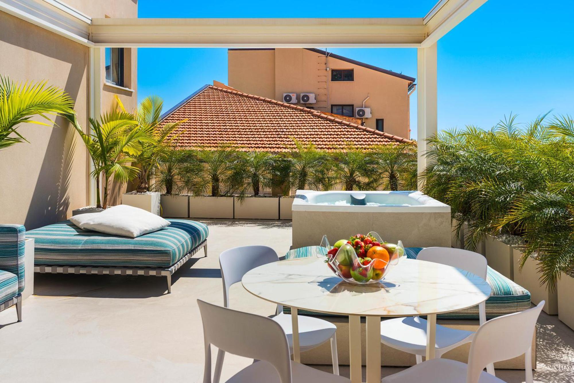 Taormina Infinity Suites Exterior photo