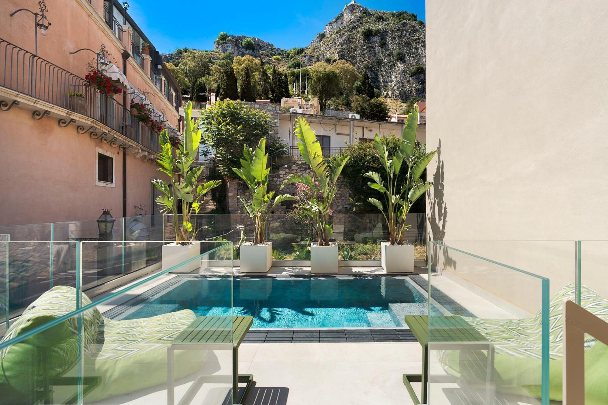 Taormina Infinity Suites Exterior photo